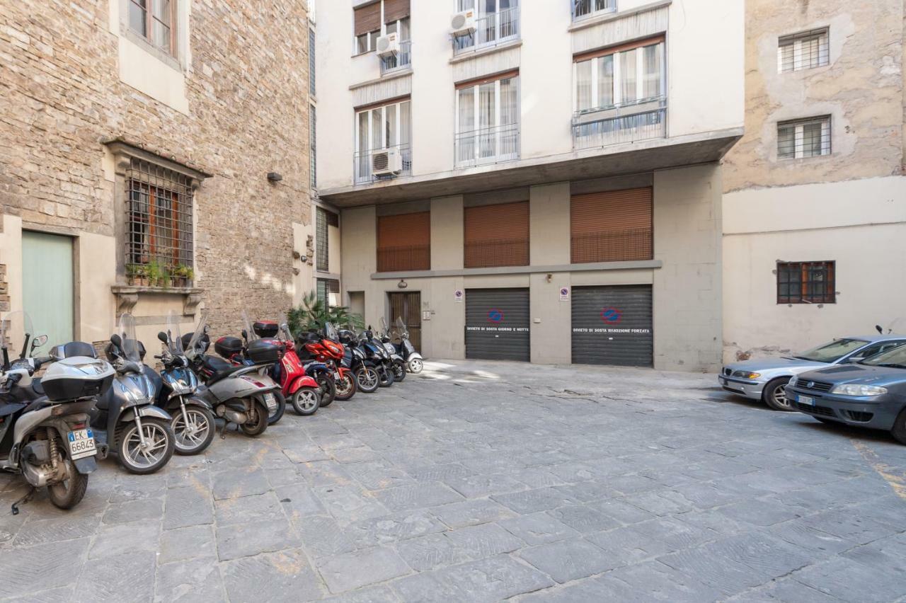 Downtown Apt Quiet With Terrace And Lift Florenţa Exterior foto